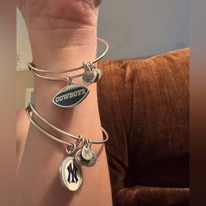 ALEX AND ANI Yankees & Cowboys Charm Bangle Bracelet Set